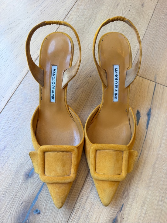 Manolo Blahnik Shoes - Manolo Blahnik ‘Maysli’ Slingback Pumps Yellow Size 39.5